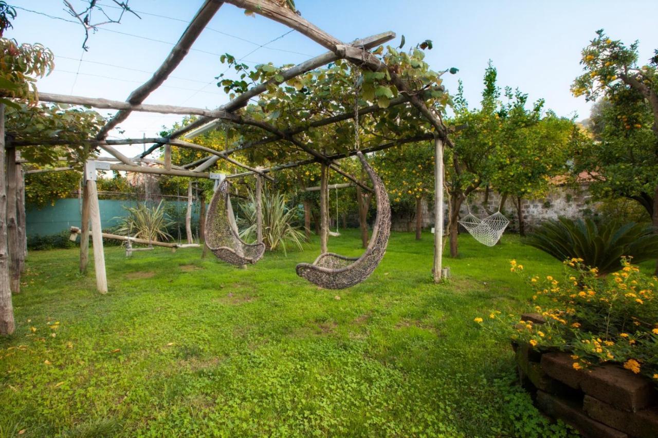 Casa Sorrento, Immerso Nel Verde A Pochi Passi Dal Centro Екстер'єр фото